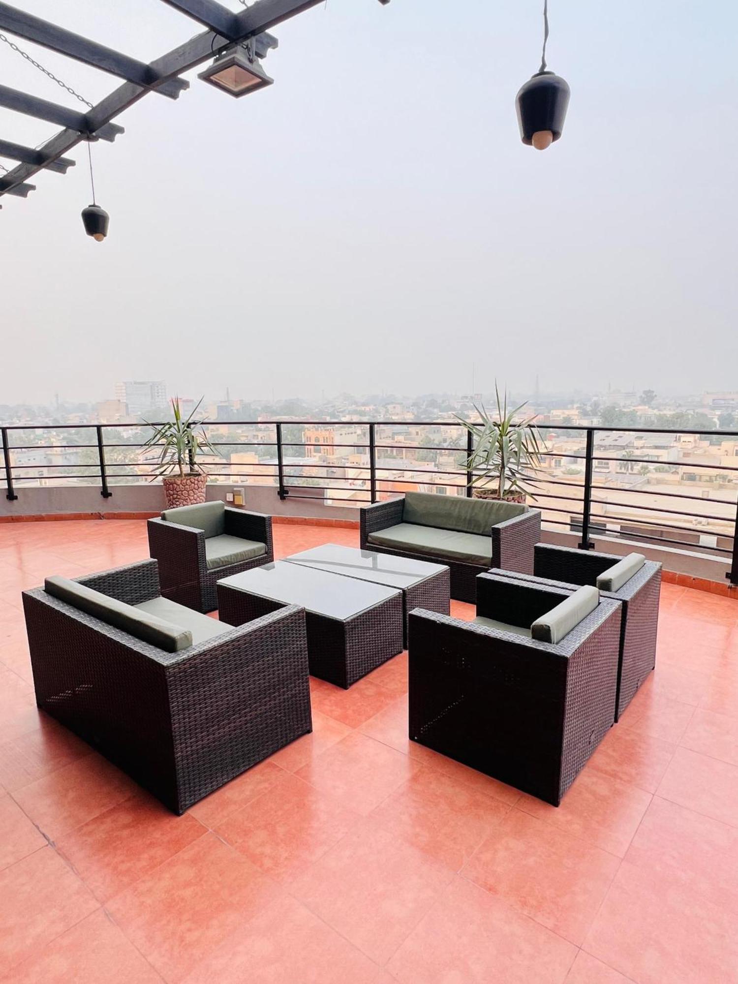 Grand Regent Hotel And Suites Faisalabad Ngoại thất bức ảnh
